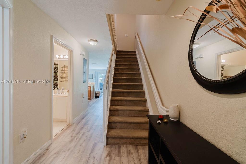 MELROSE POINT CONDO - Residential