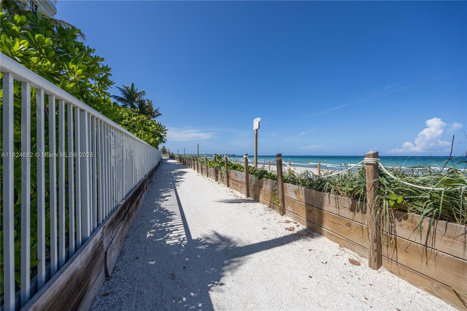 RENAISSANCE ON THE OCEAN - Residential