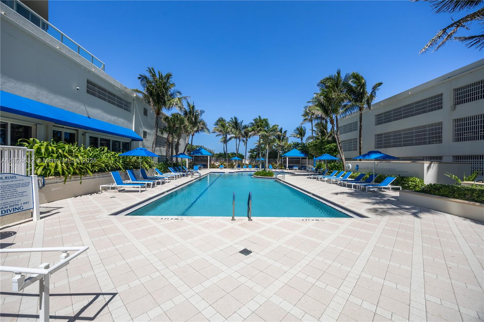 RENAISSANCE ON THE OCEAN - Residential