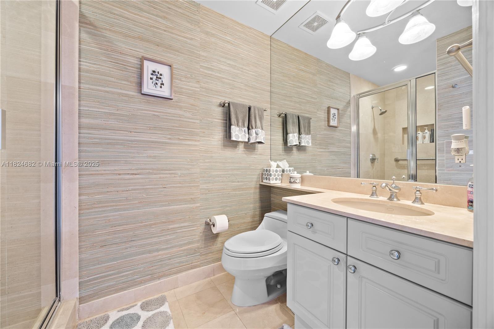 RENAISSANCE ON THE OCEAN - Residential