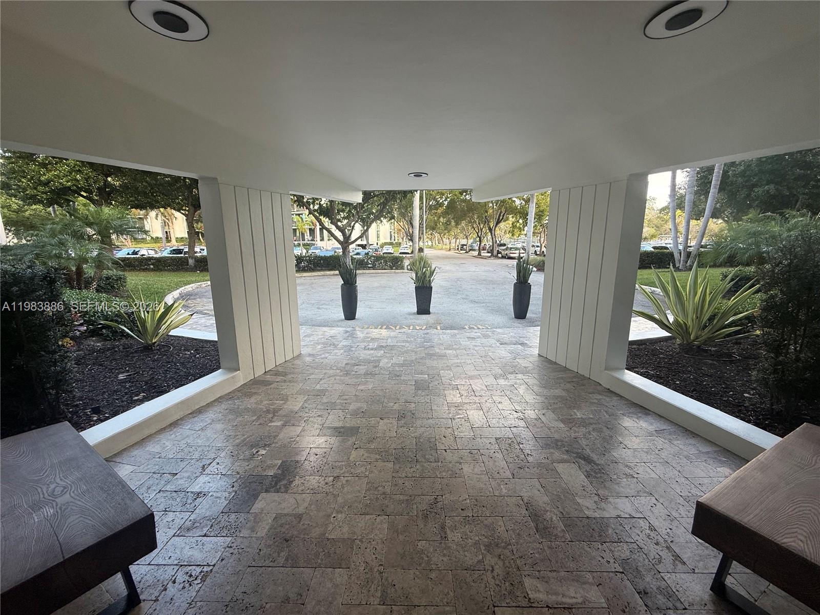 RIVER REACH CONDOMINIUM V - Residential