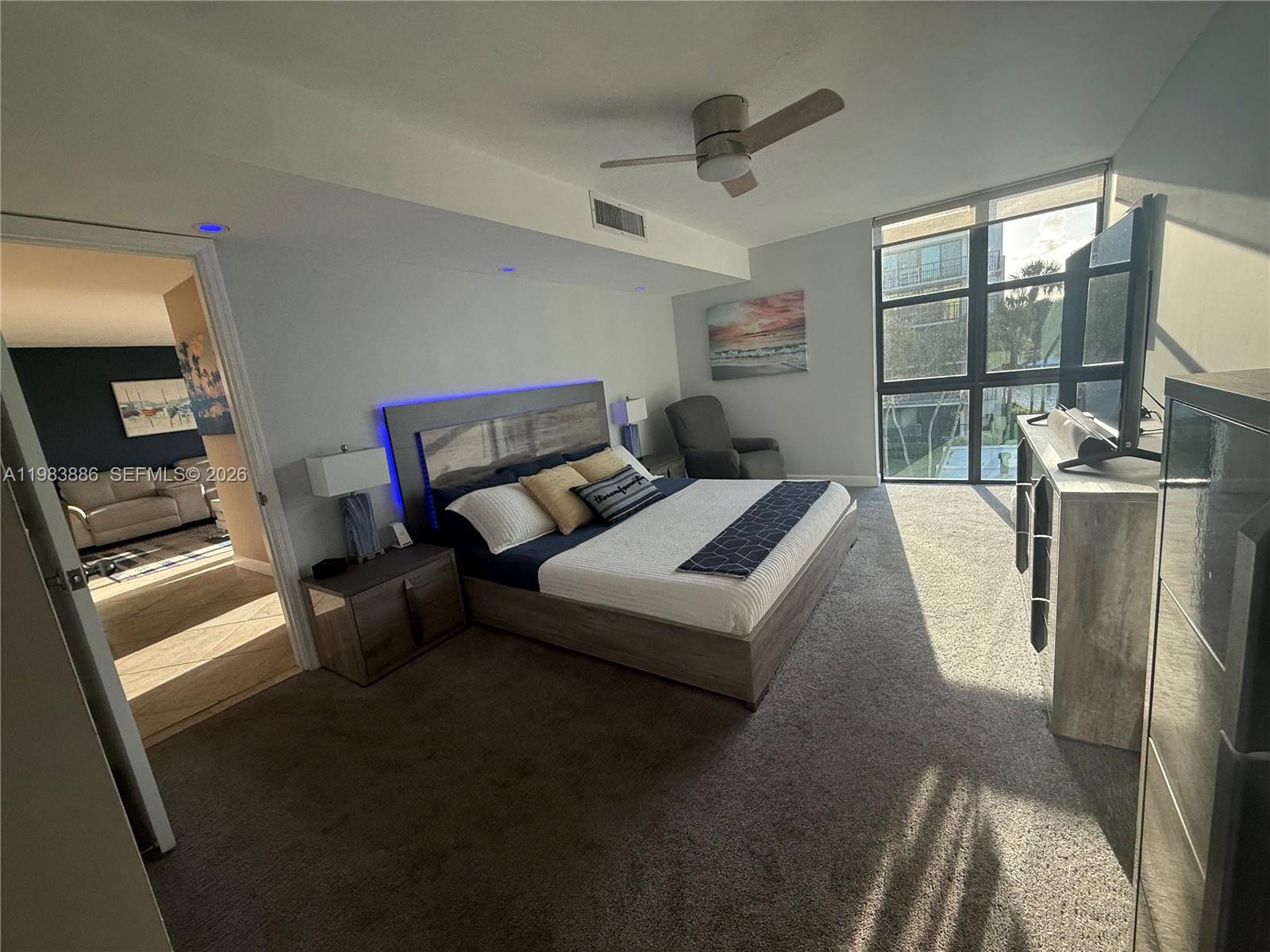 RIVER REACH CONDOMINIUM V - Residential