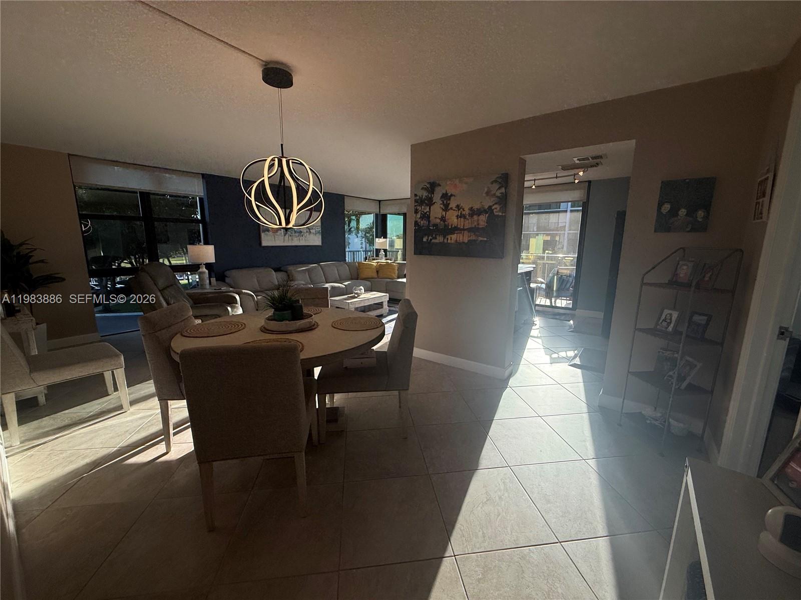 RIVER REACH CONDOMINIUM V - Residential