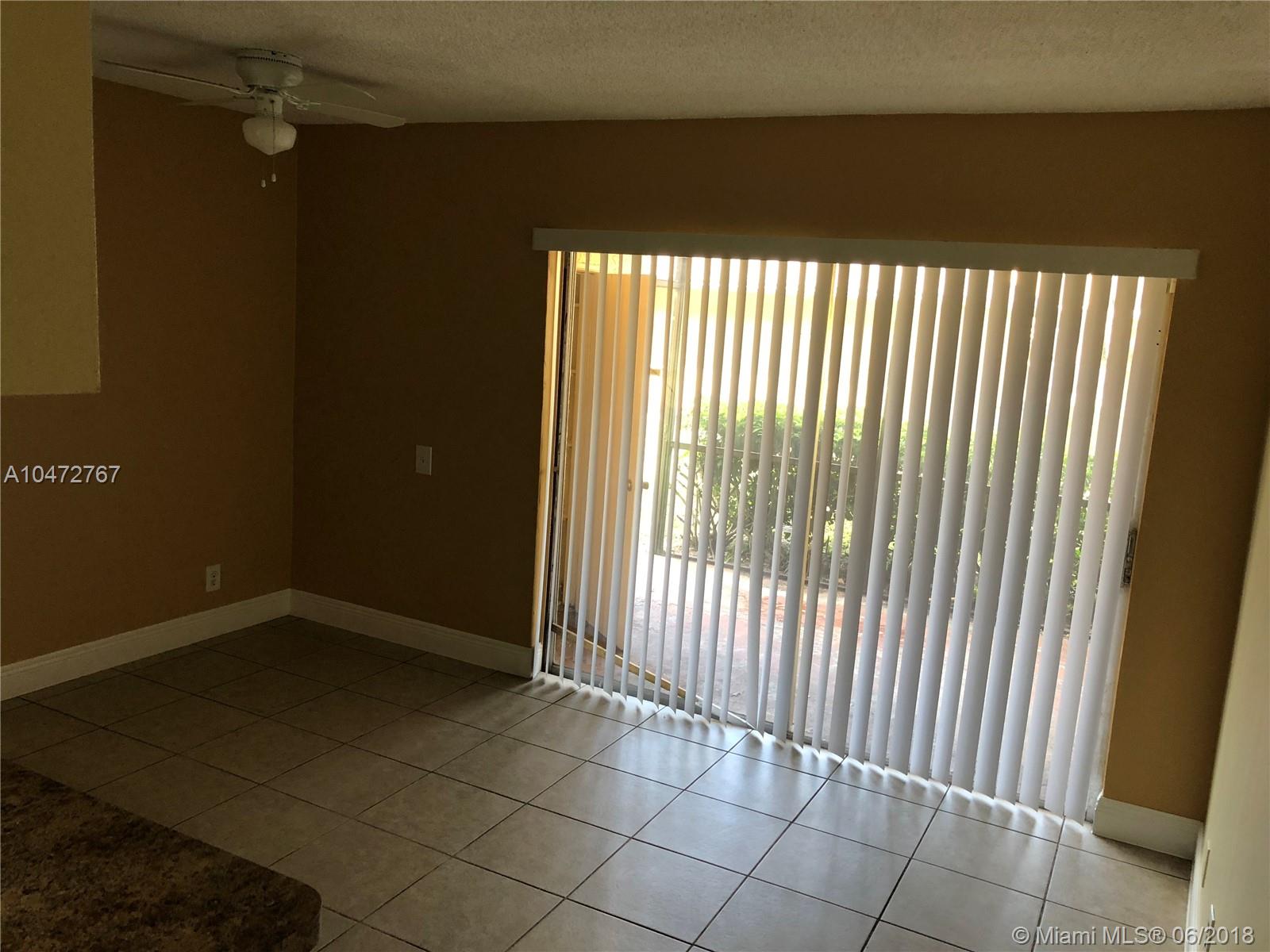 Updated 2/2 spacious unit in convenient location and available for immediate move in. 2.5x rent verifiable income, and credit score of 600 or higher required.