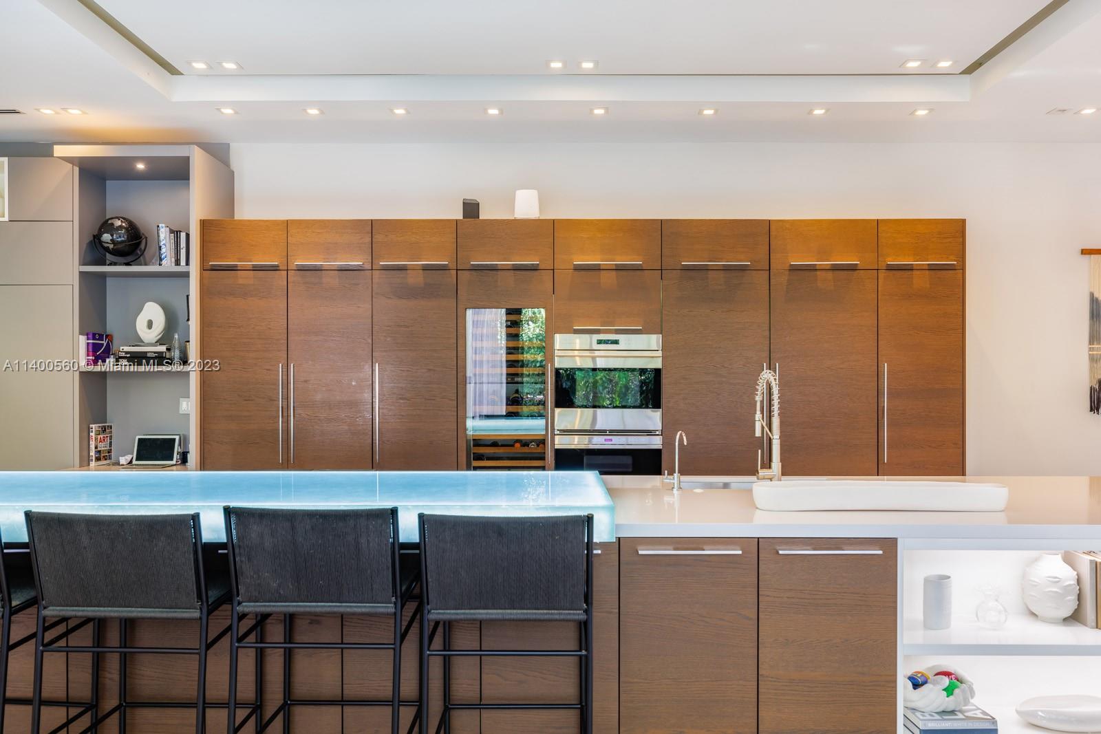 OCEAN VIEW HEIGHTS - Residential