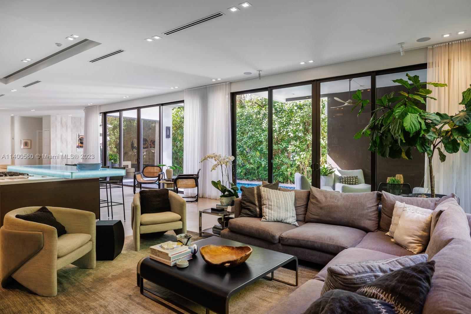 OCEAN VIEW HEIGHTS - Residential