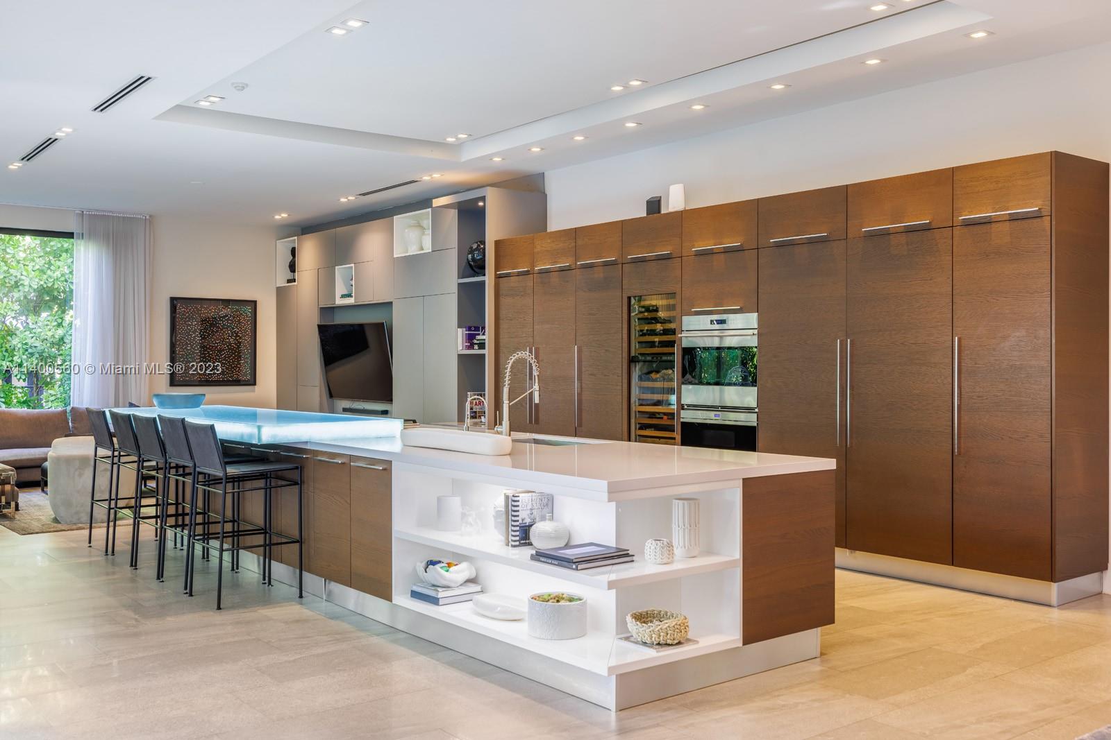 OCEAN VIEW HEIGHTS - Residential