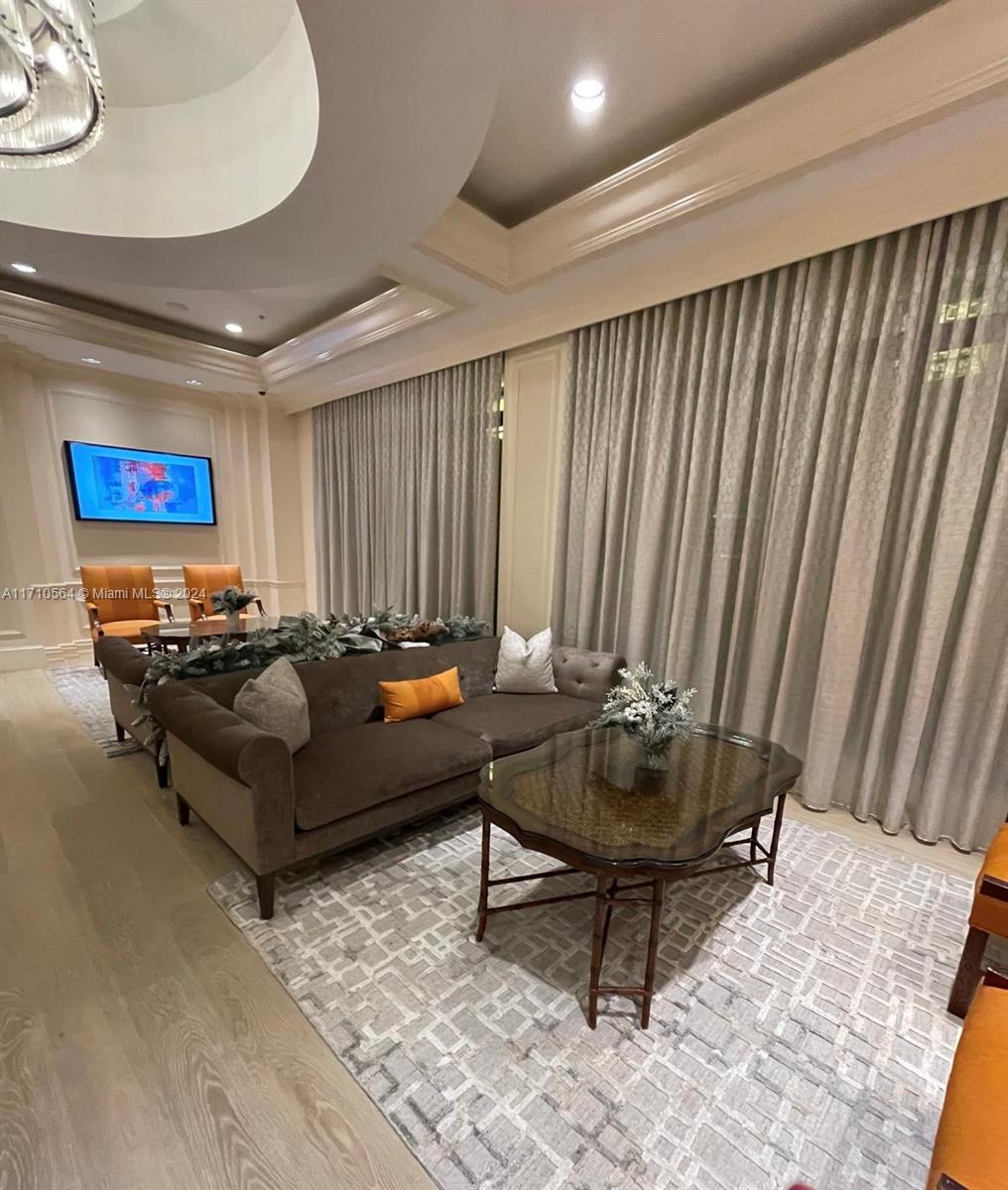 THE TOWER RESIDENCES COND - Residential