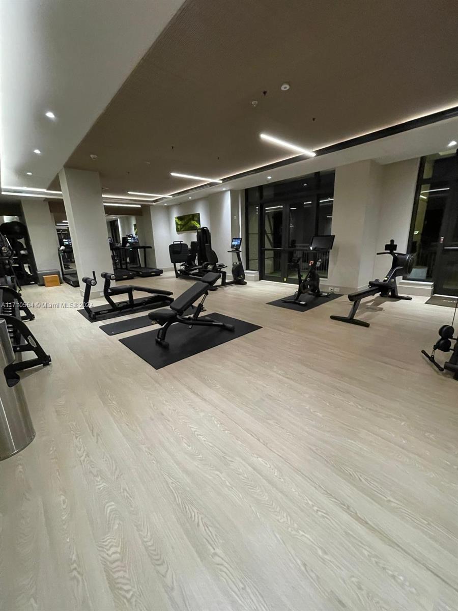 THE TOWER RESIDENCES COND - Residential