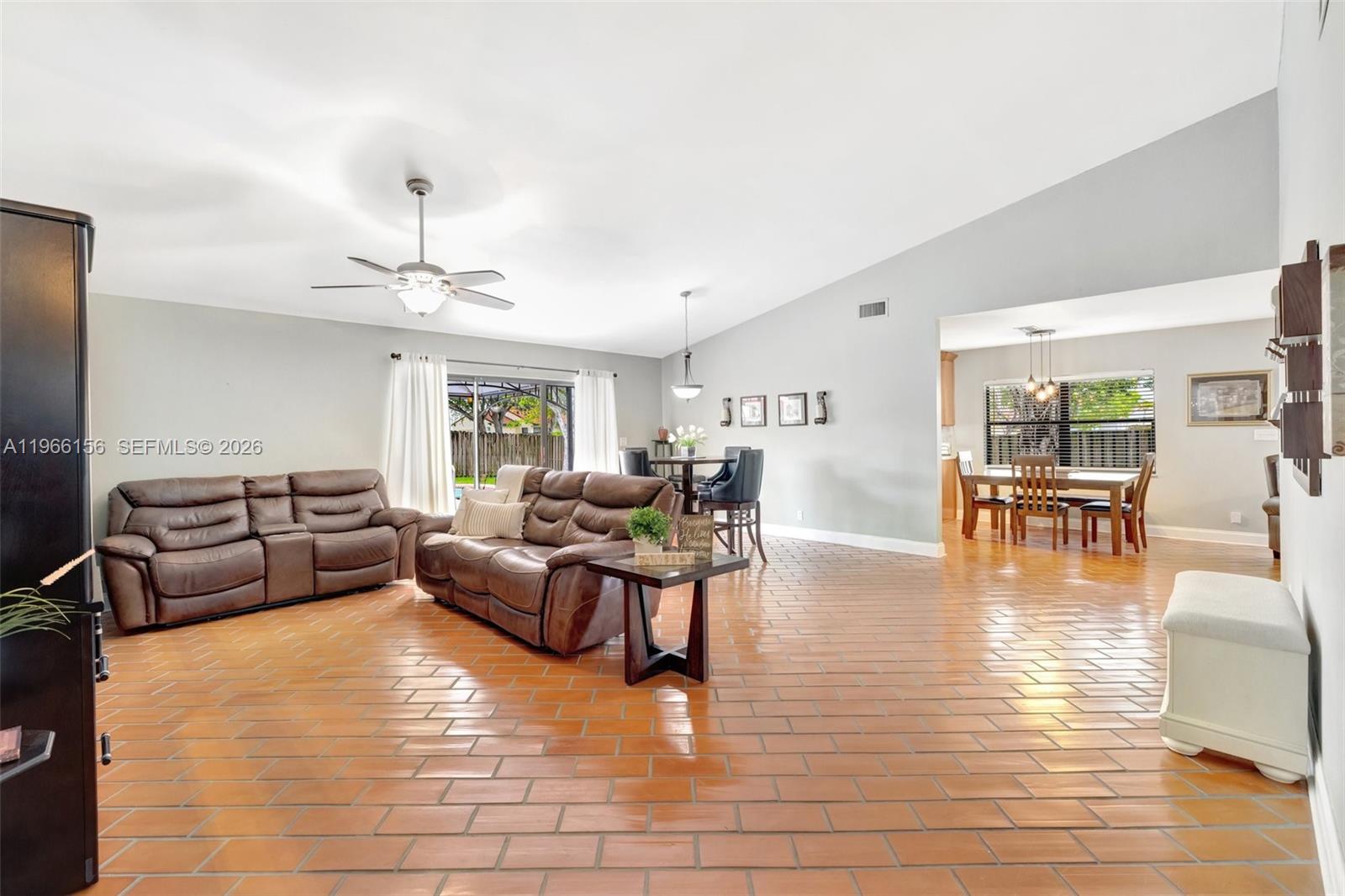 ROCK CREEK - Tierra Vista - Residential