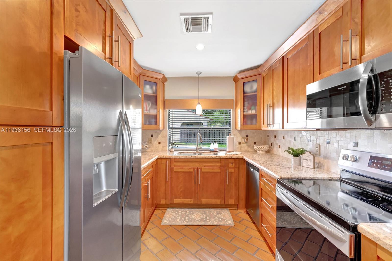 ROCK CREEK - Tierra Vista - Residential