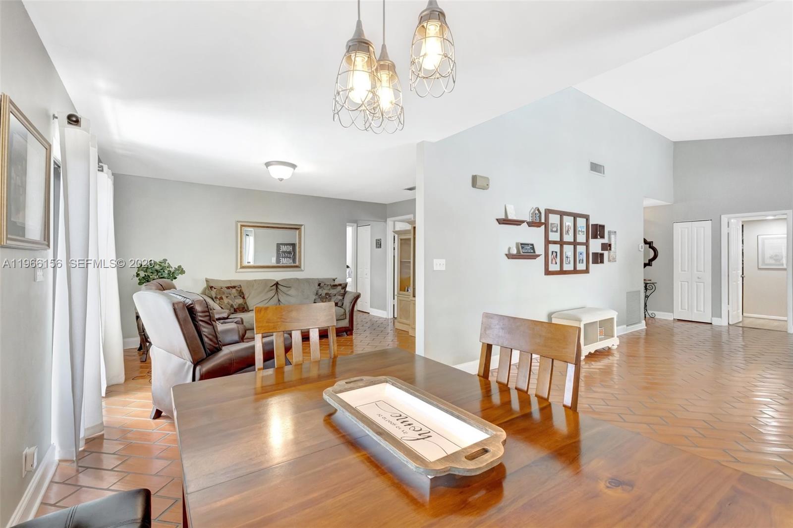 ROCK CREEK - Tierra Vista - Residential