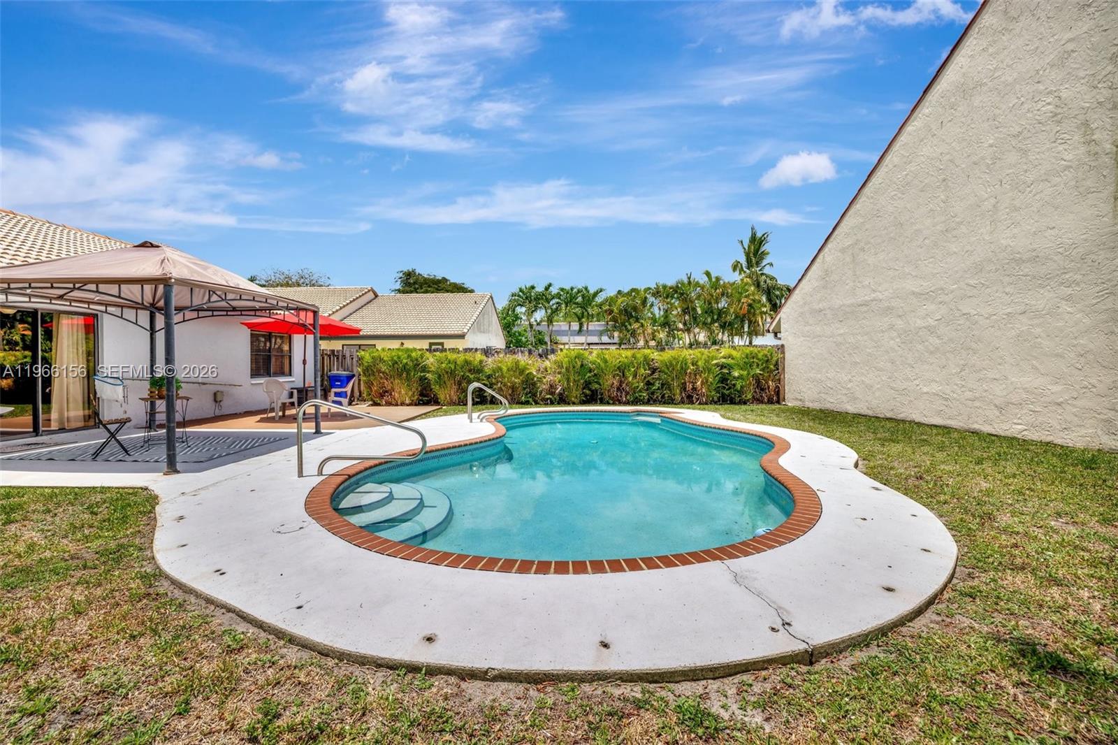 ROCK CREEK - Tierra Vista - Residential