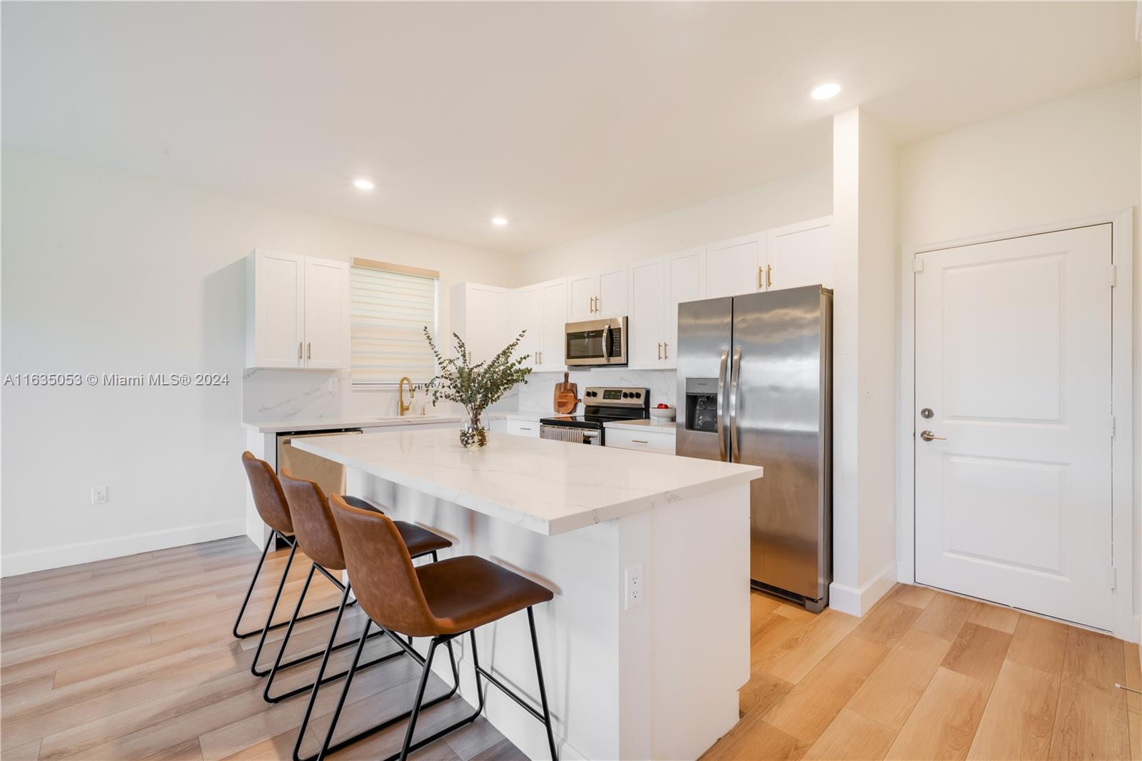 SILVER PALMS NORTH - Residential Lease