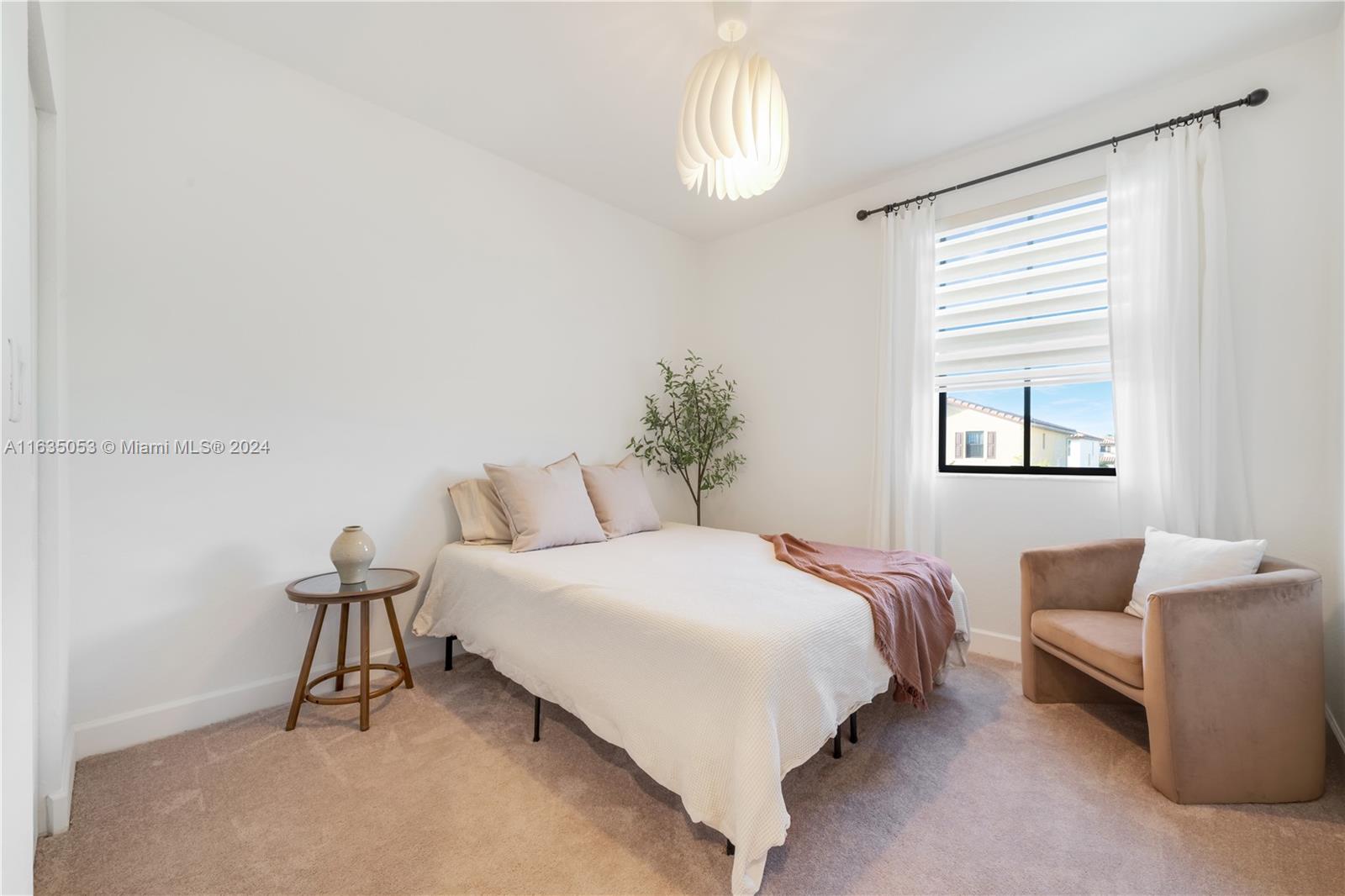 SILVER PALMS NORTH - Residential Lease