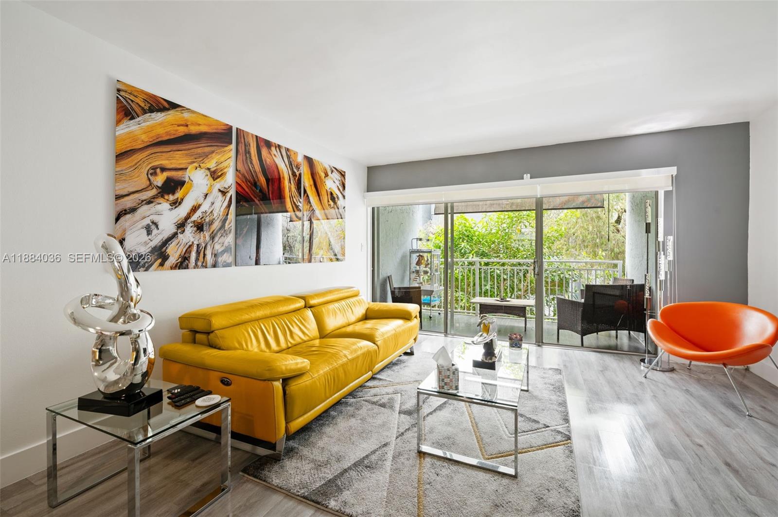 THE BEACH CLUB FONTAINEBL - Residential