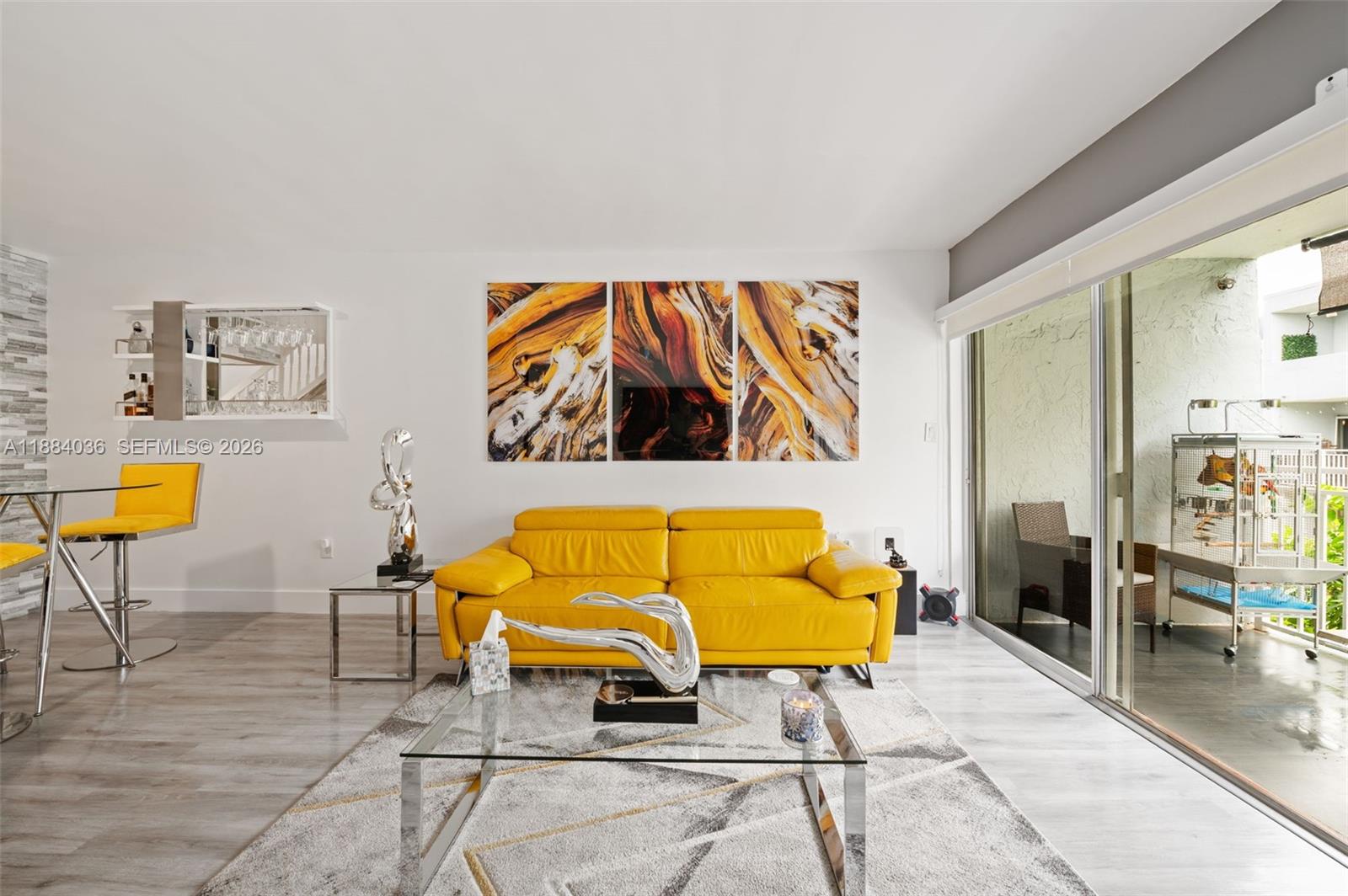 THE BEACH CLUB FONTAINEBL - Residential