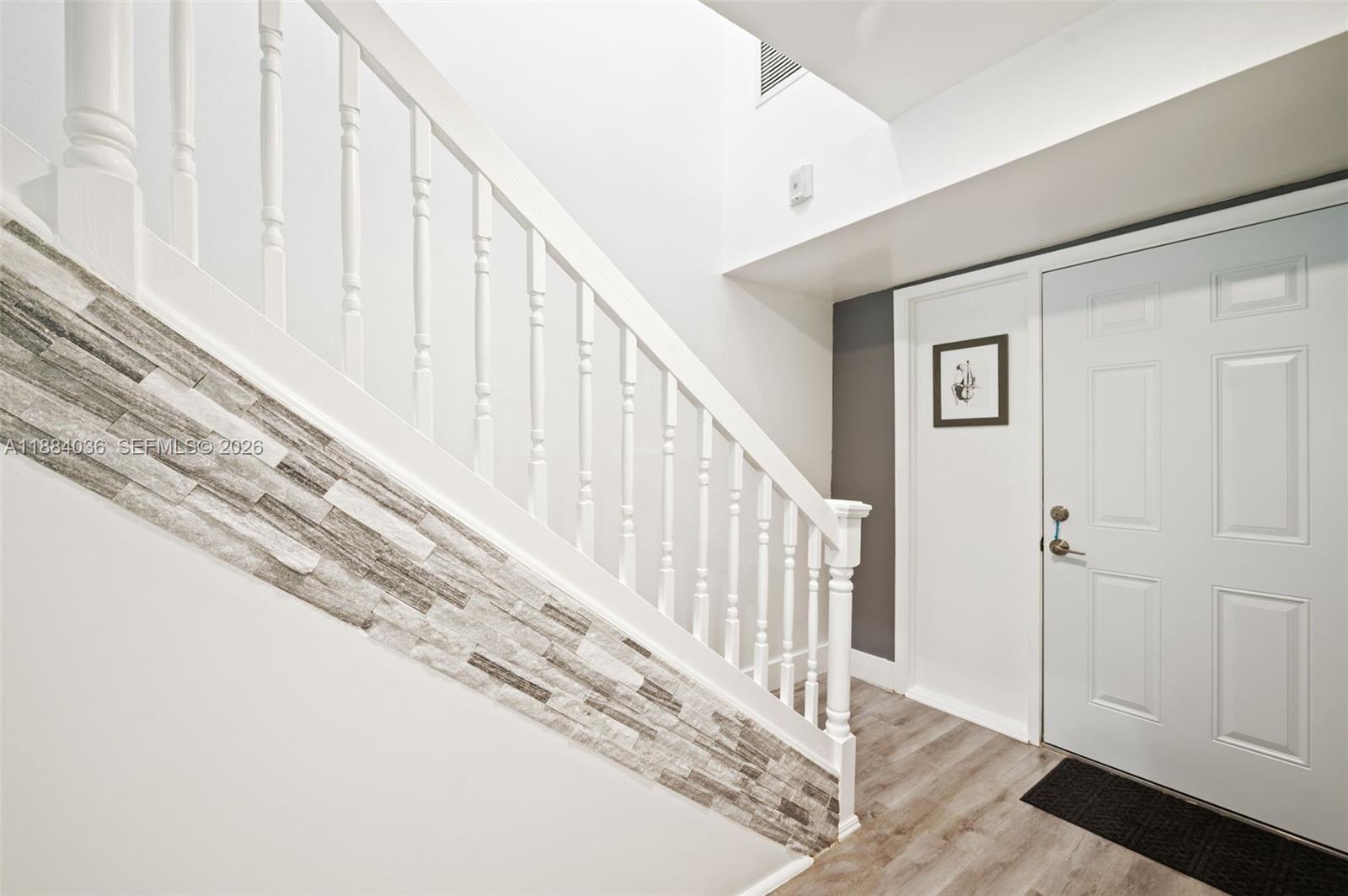 THE BEACH CLUB FONTAINEBL - Residential