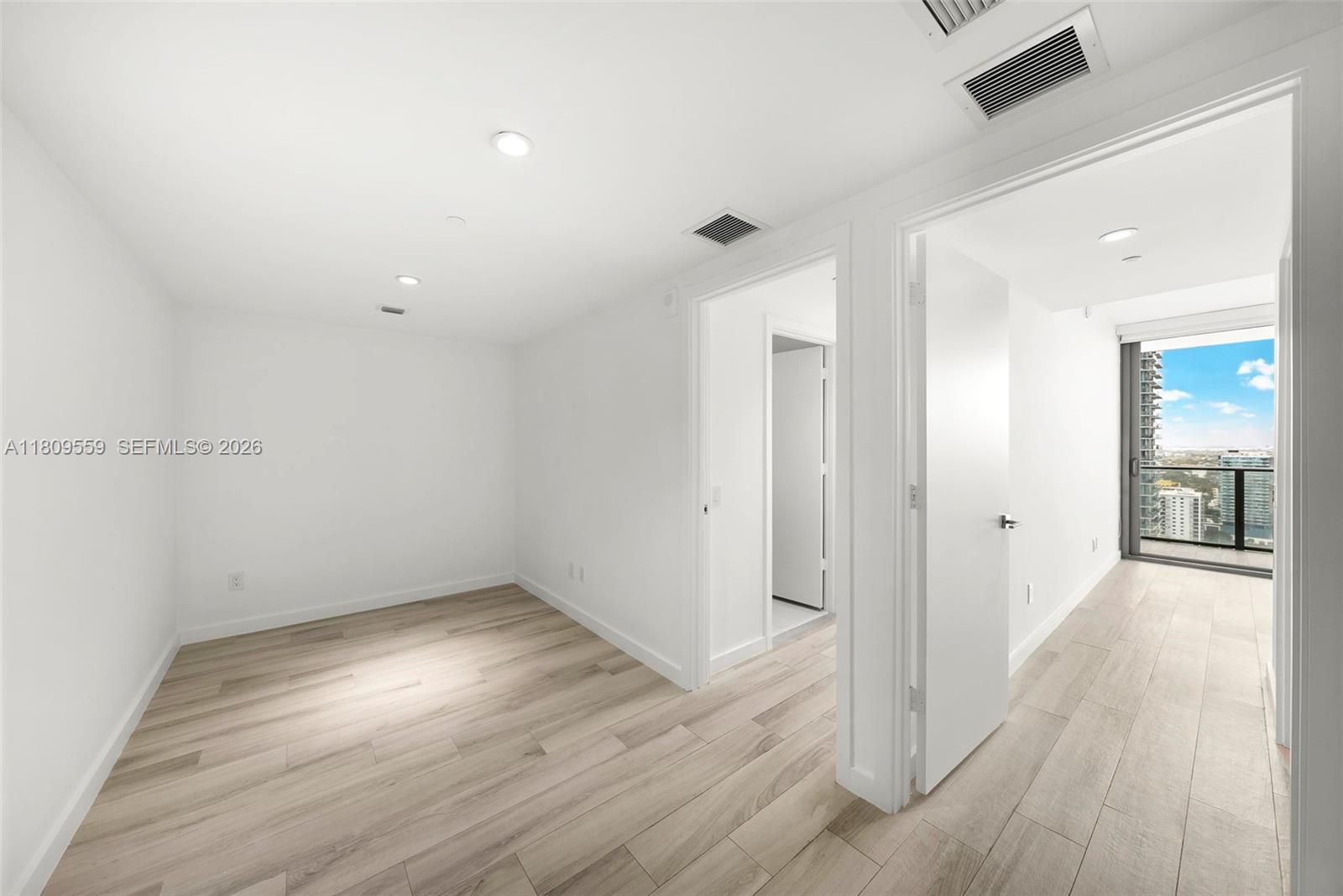 ONE PARAISO CONDO - Residential