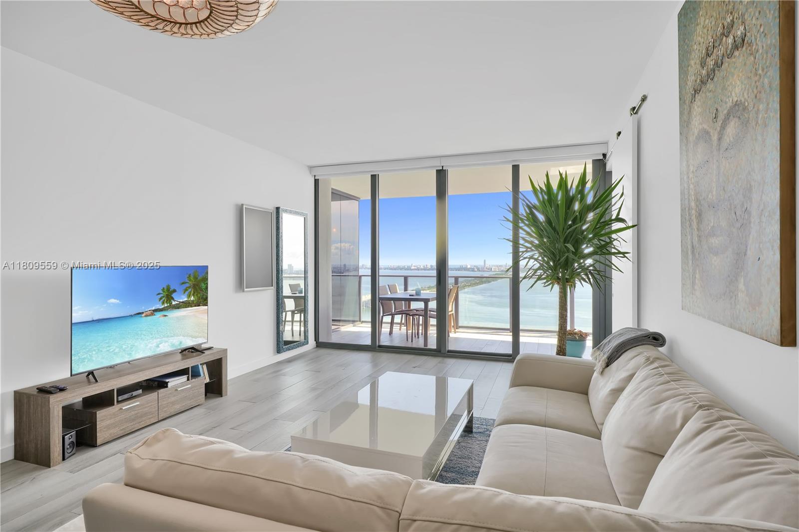 ONE PARAISO CONDO - Residential
