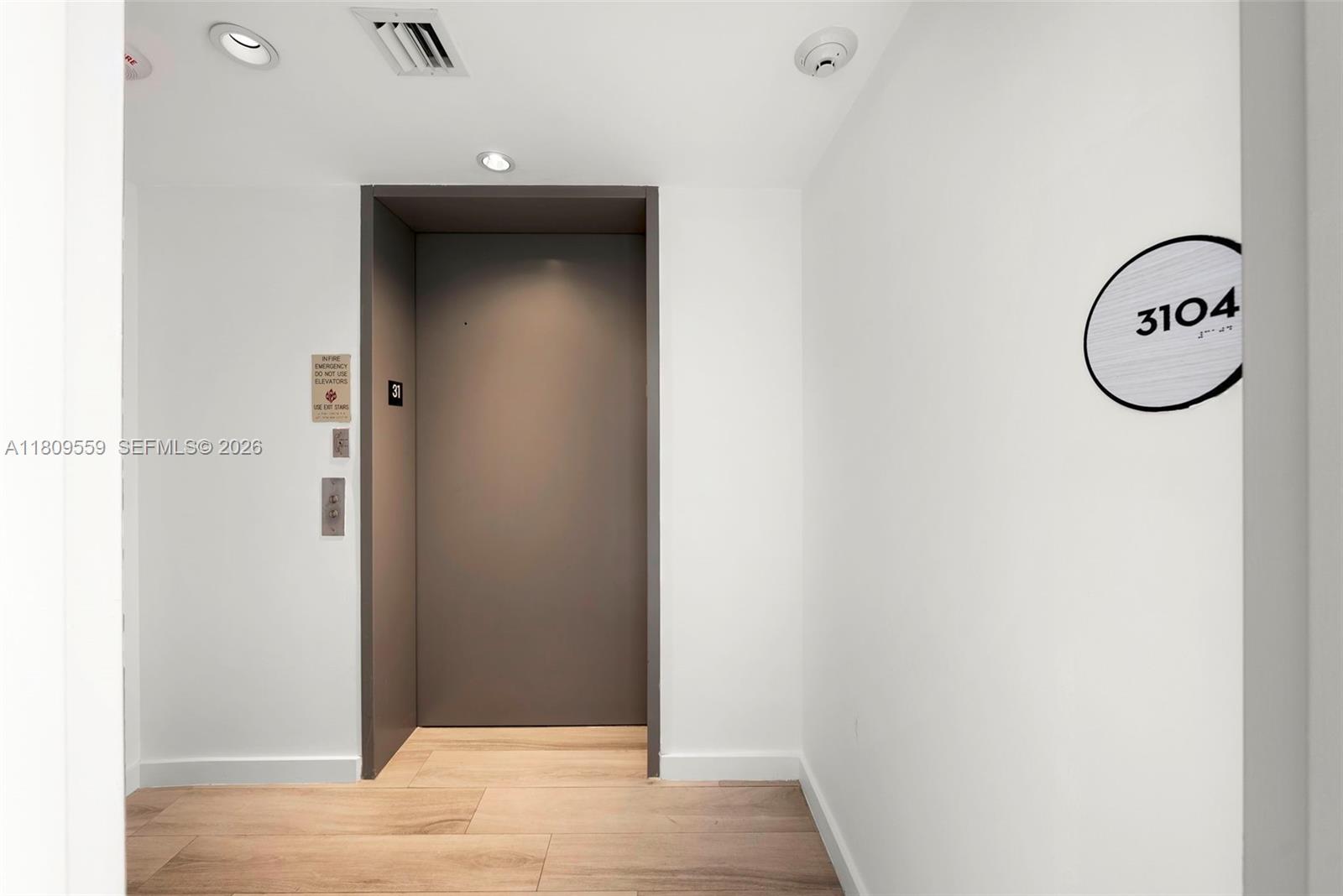 ONE PARAISO CONDO - Residential