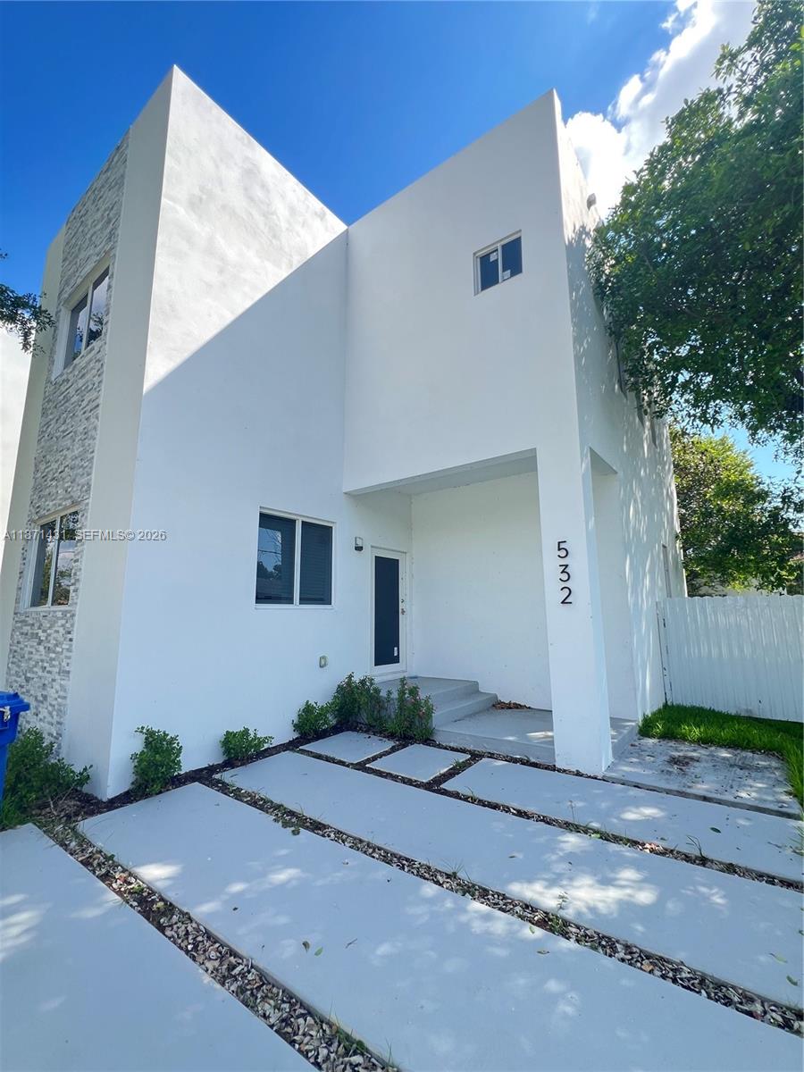 DORSEY PARK SECOND ADD - Residential Lease