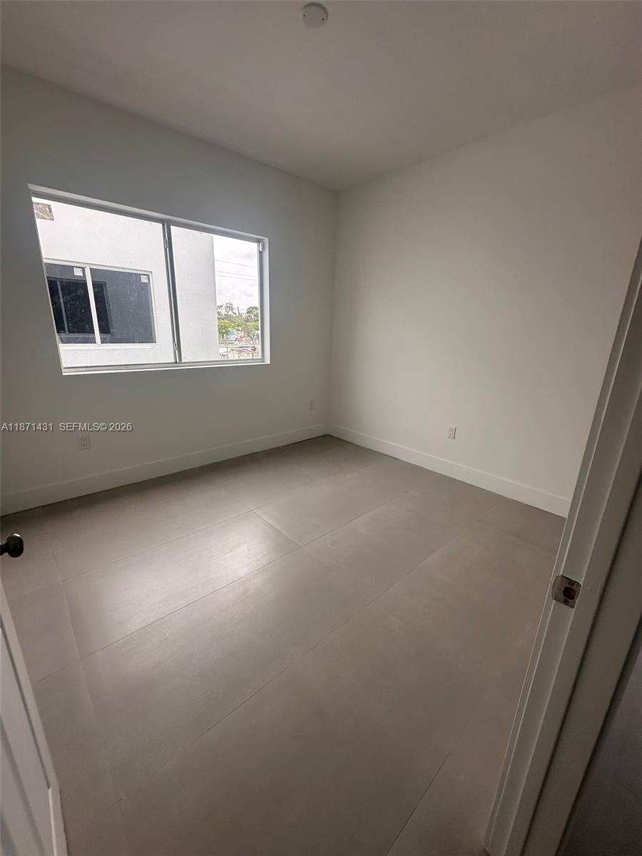 DORSEY PARK SECOND ADD - Residential Lease