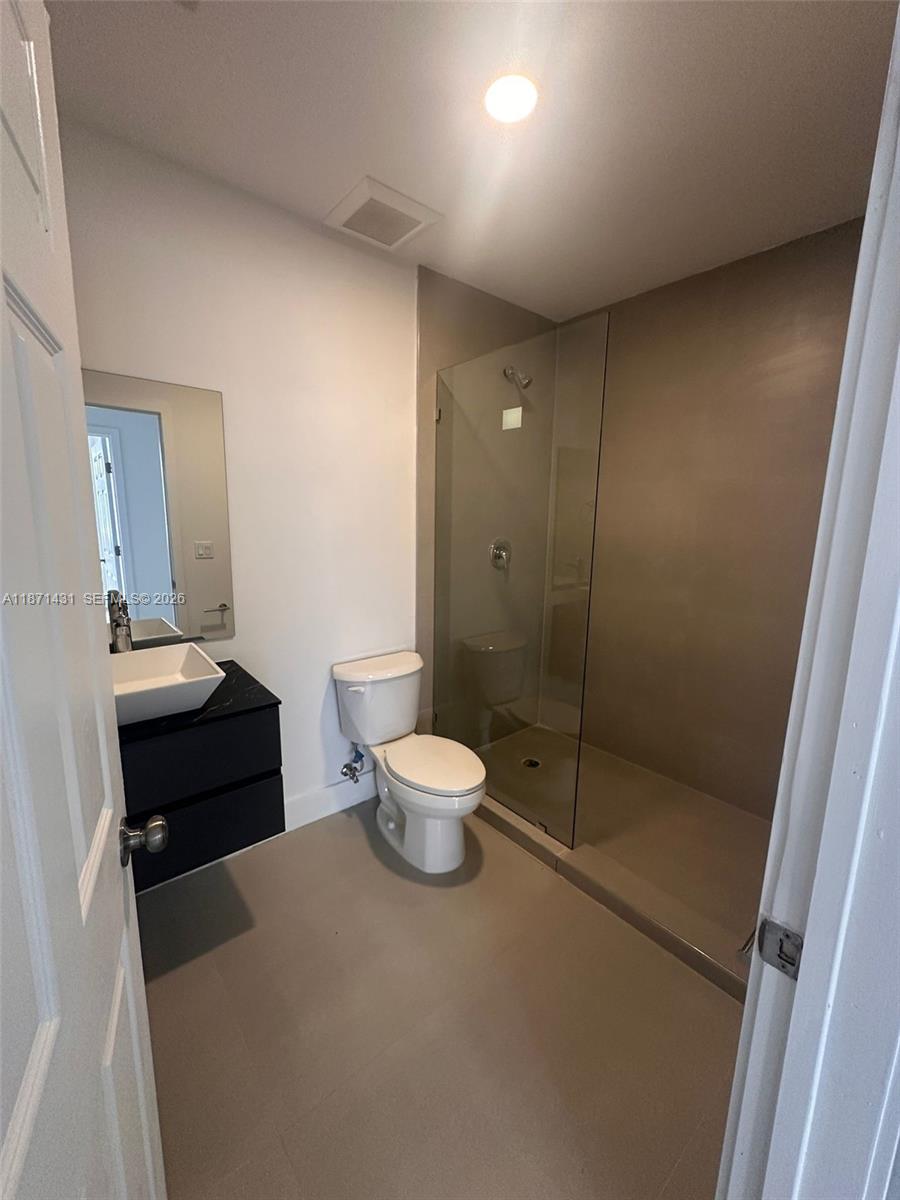 DORSEY PARK SECOND ADD - Residential Lease