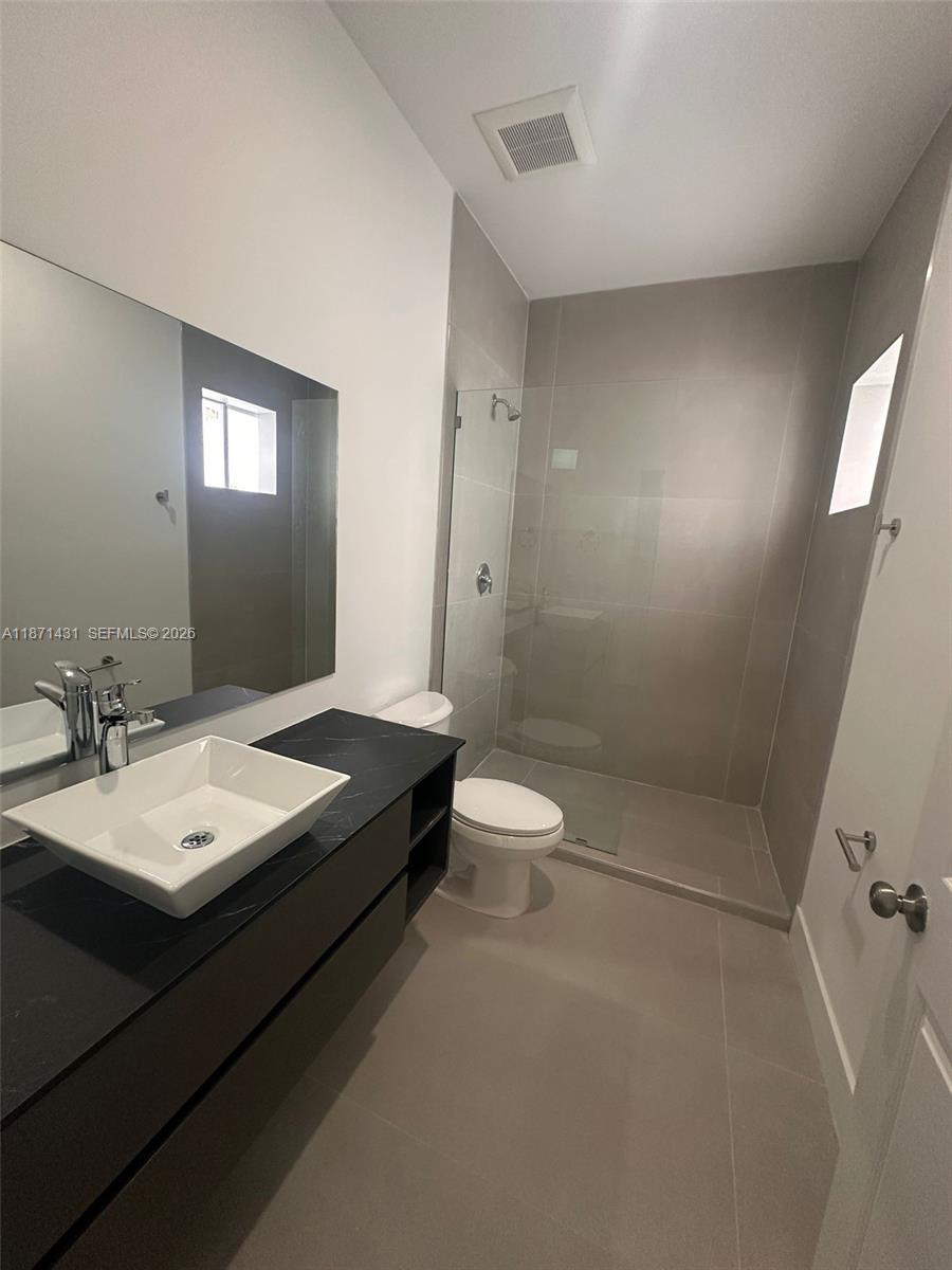 DORSEY PARK SECOND ADD - Residential Lease