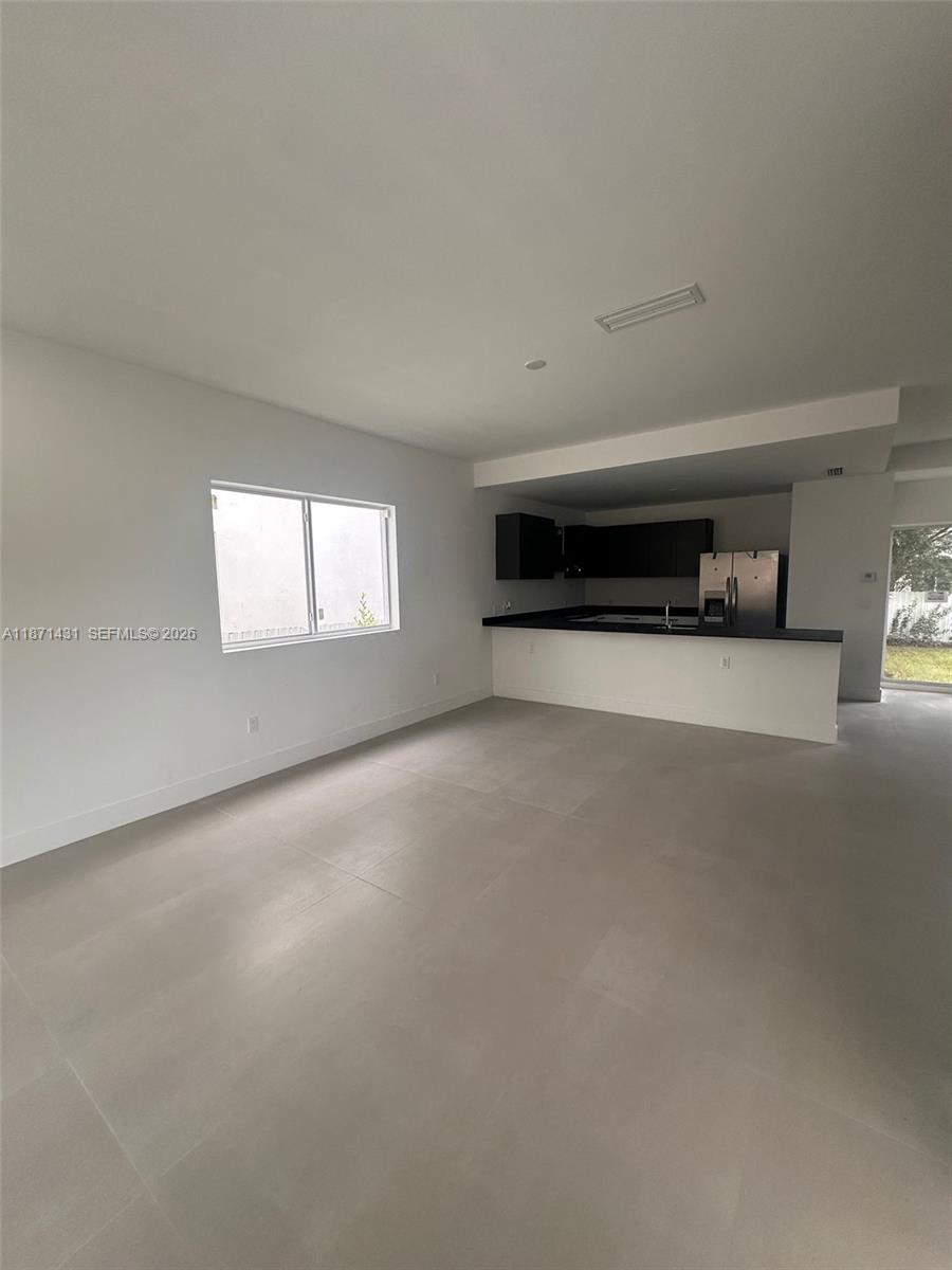 DORSEY PARK SECOND ADD - Residential Lease