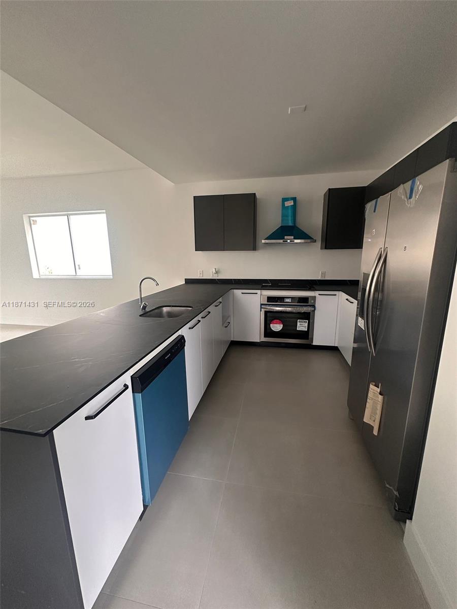 DORSEY PARK SECOND ADD - Residential Lease
