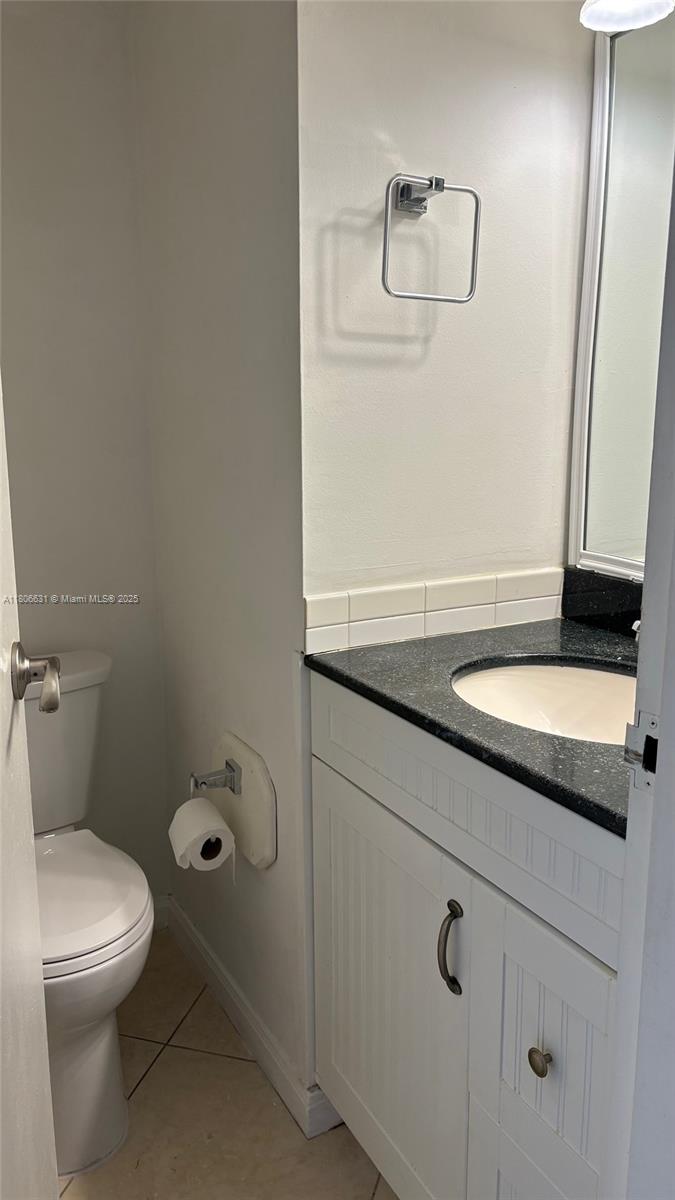 HERITAGE CIRCLE CONDO - Residential