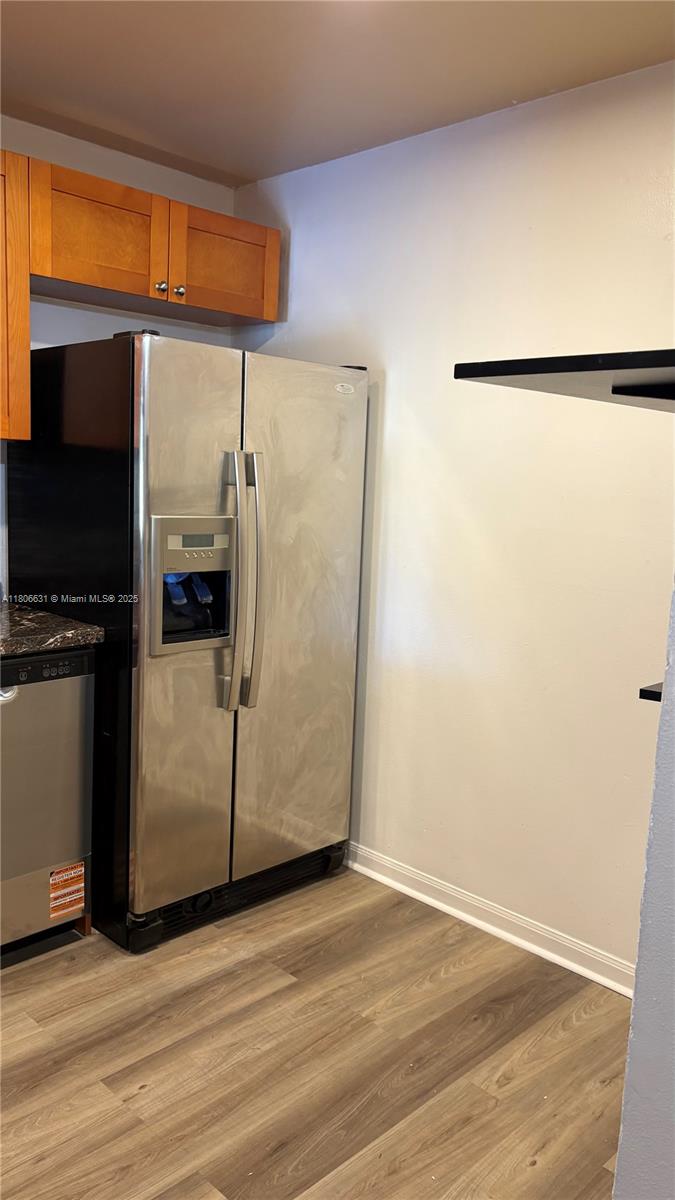 HERITAGE CIRCLE CONDO - Residential