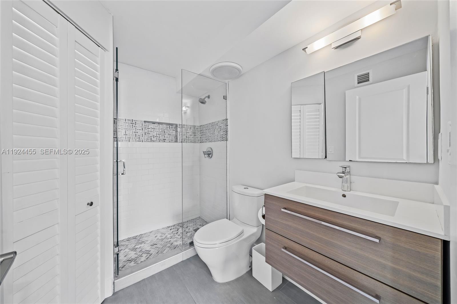 OCEAN POINT CONDO - Residential