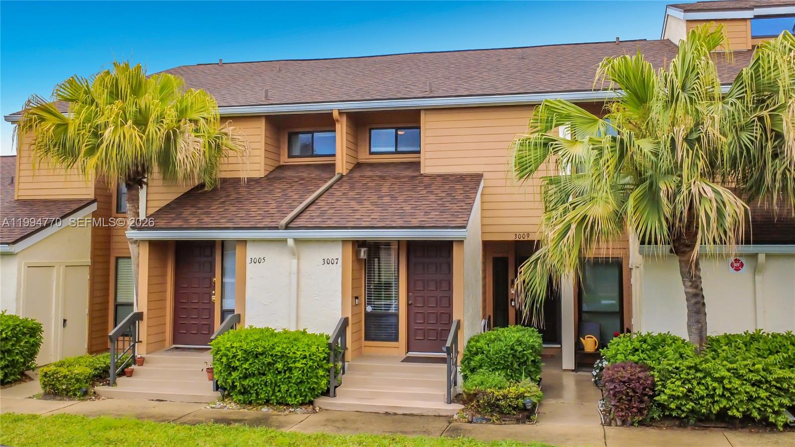 RAINTREE VILLAGE CONDO UT - Residential