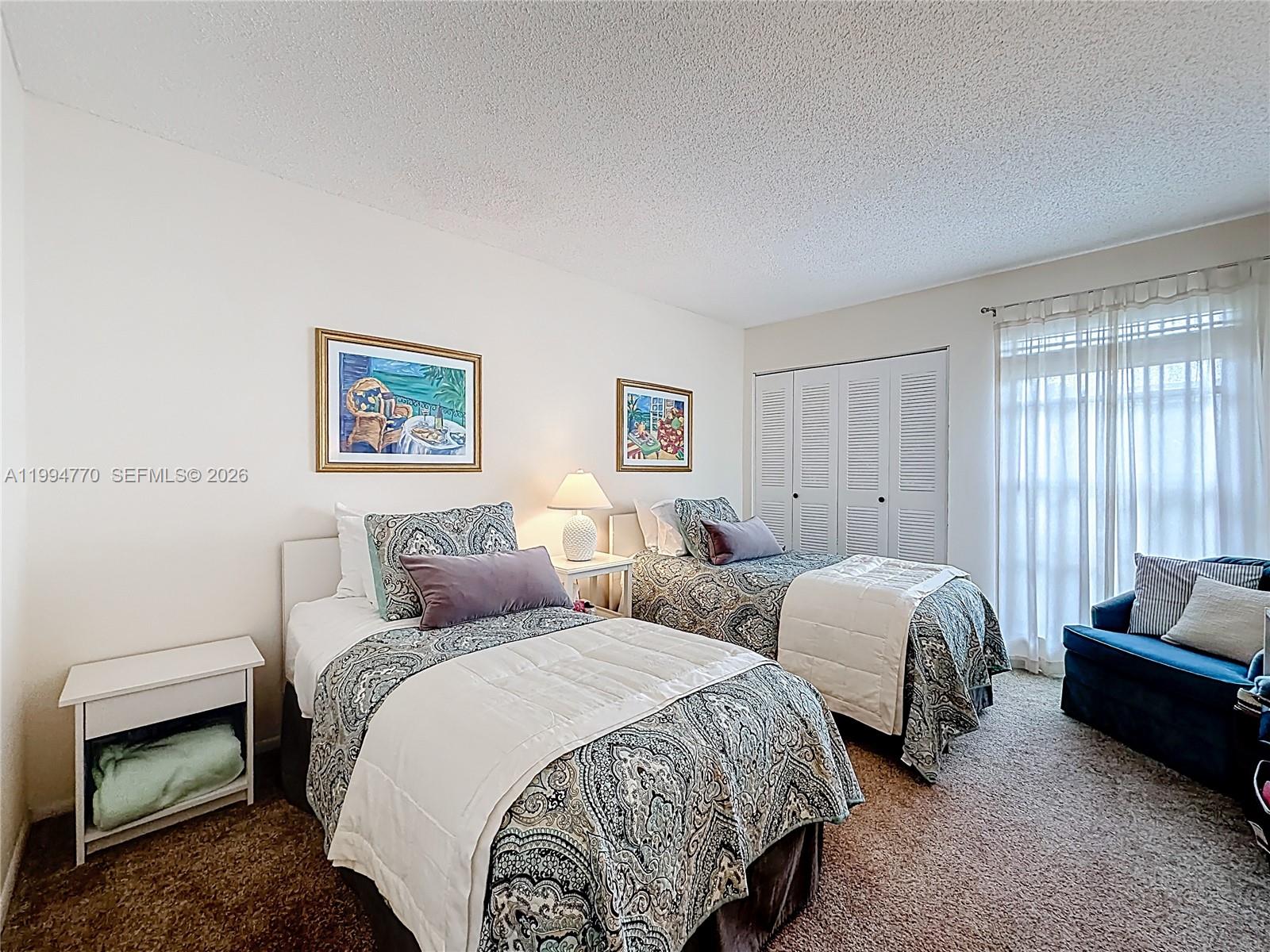 RAINTREE VILLAGE CONDO UT - Residential