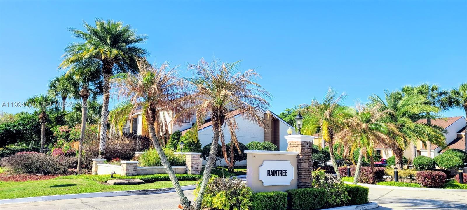 RAINTREE VILLAGE CONDO UT - Residential