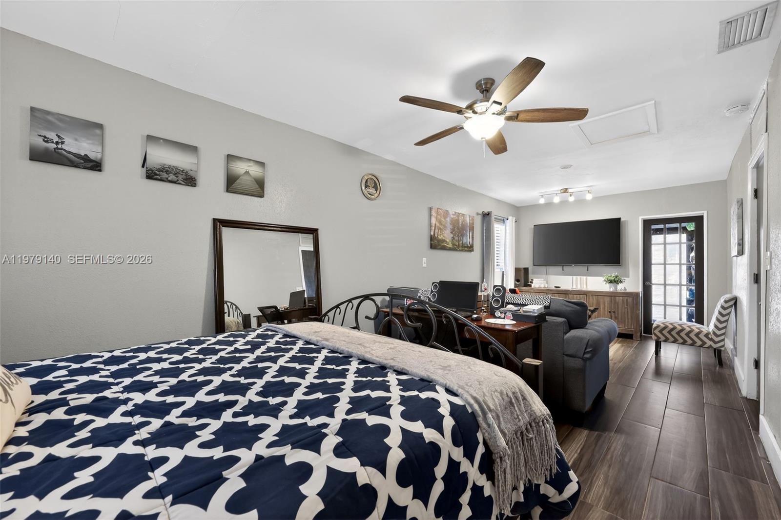 BOULEVARD HEIGHTS SEC SIX - Residential