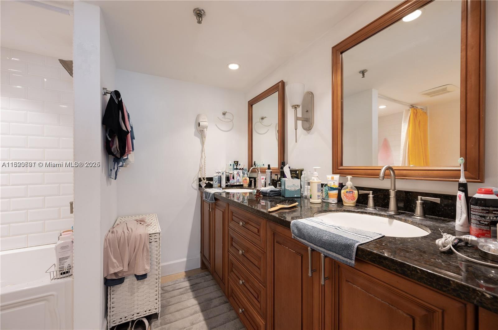 THE GEORGIAN CONDO - Residential
