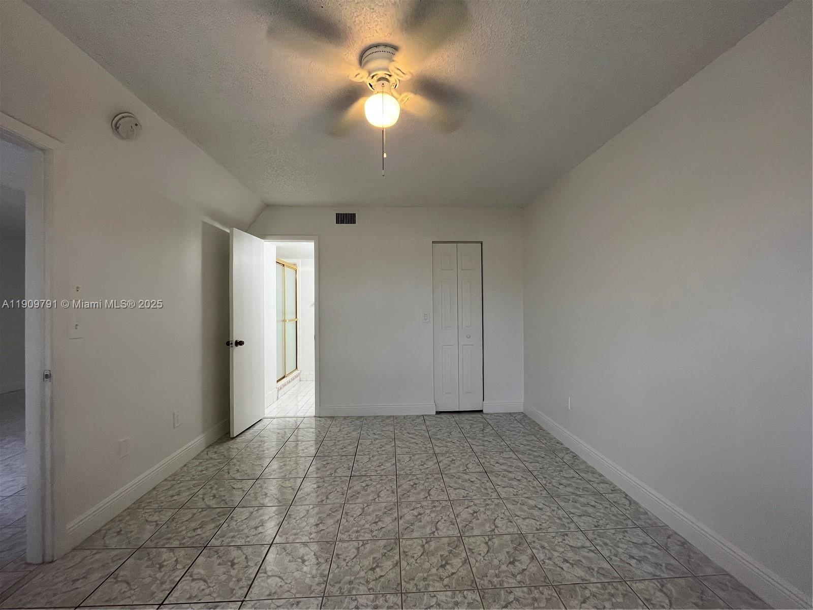 GEORGETOWN - Residential Lease