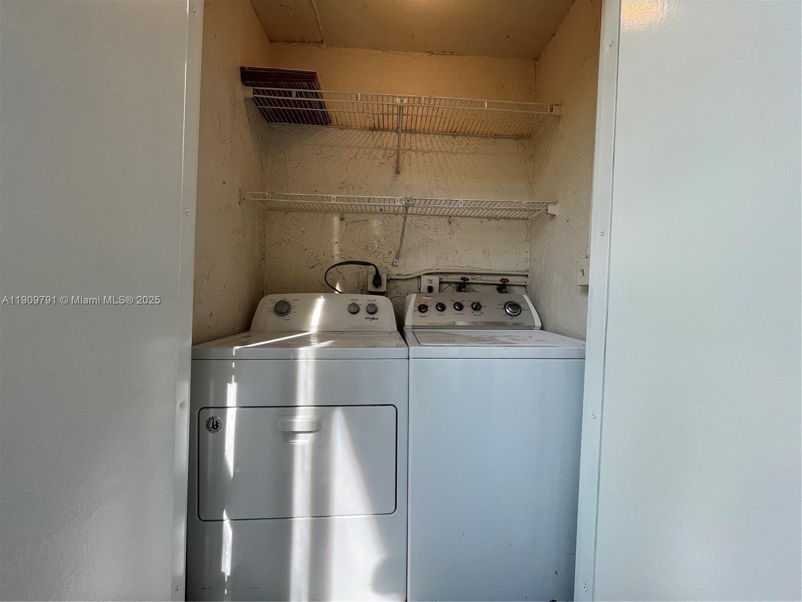 GEORGETOWN - Residential Lease