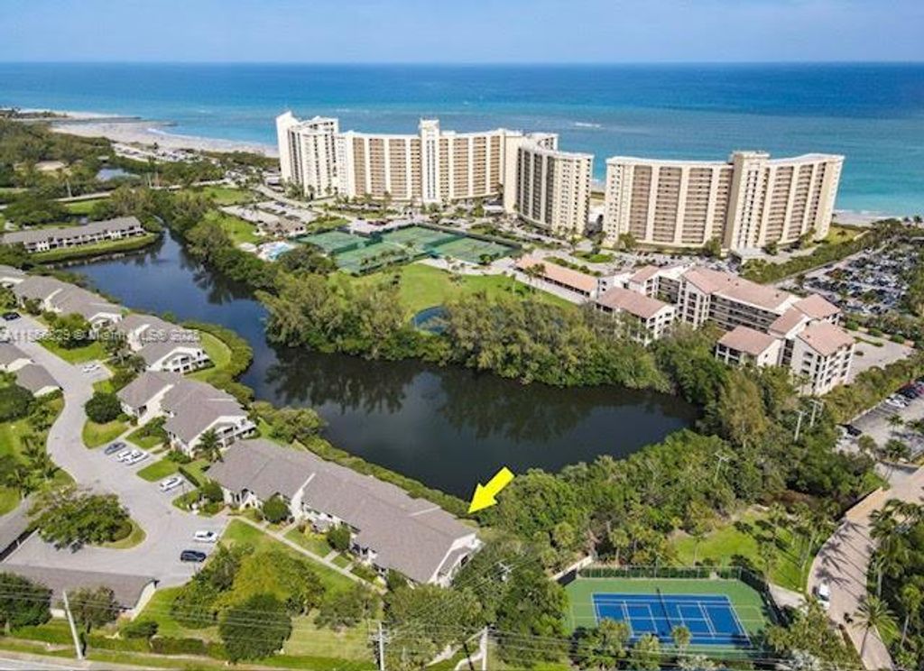 Photo of 2309 W Fairway Drive South #2309, Jupiter, FL 33477 (MLS # A11866829)