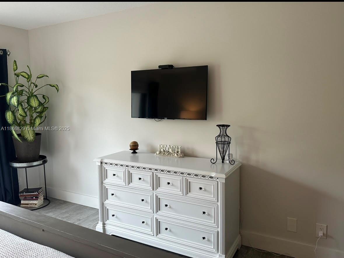Jupiter Dunes - Residential Lease