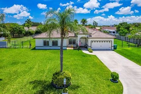 28331 SW 158th Ave, Homestead, FL 33033 - MLS#: A11578697