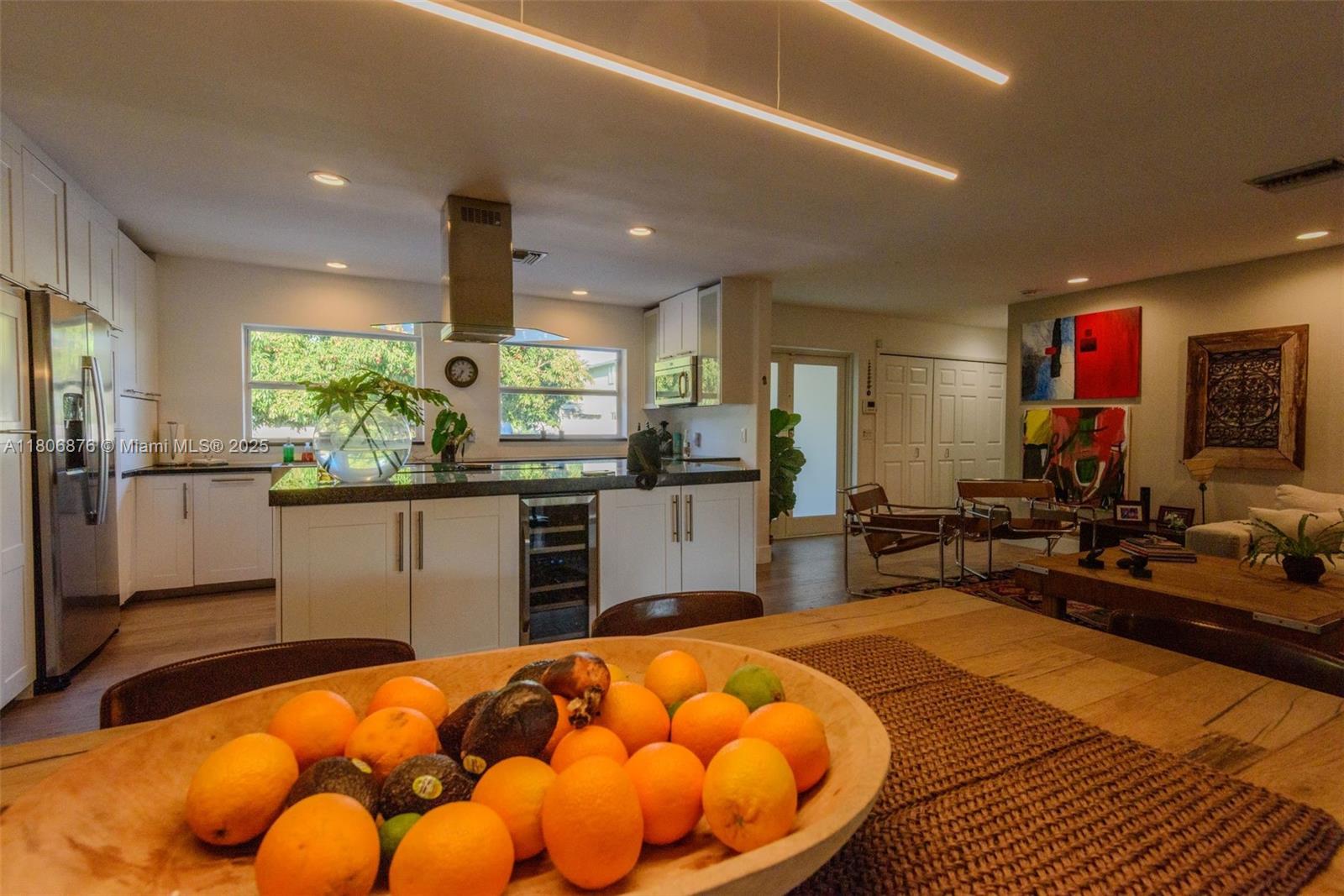 BOCA RATON SQUARE UNIT 8 - Residential Lease