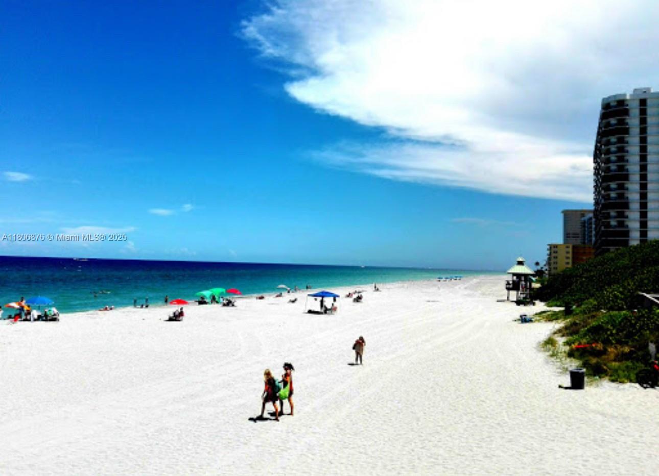 BOCA RATON SQUARE UNIT 8 - Residential Lease