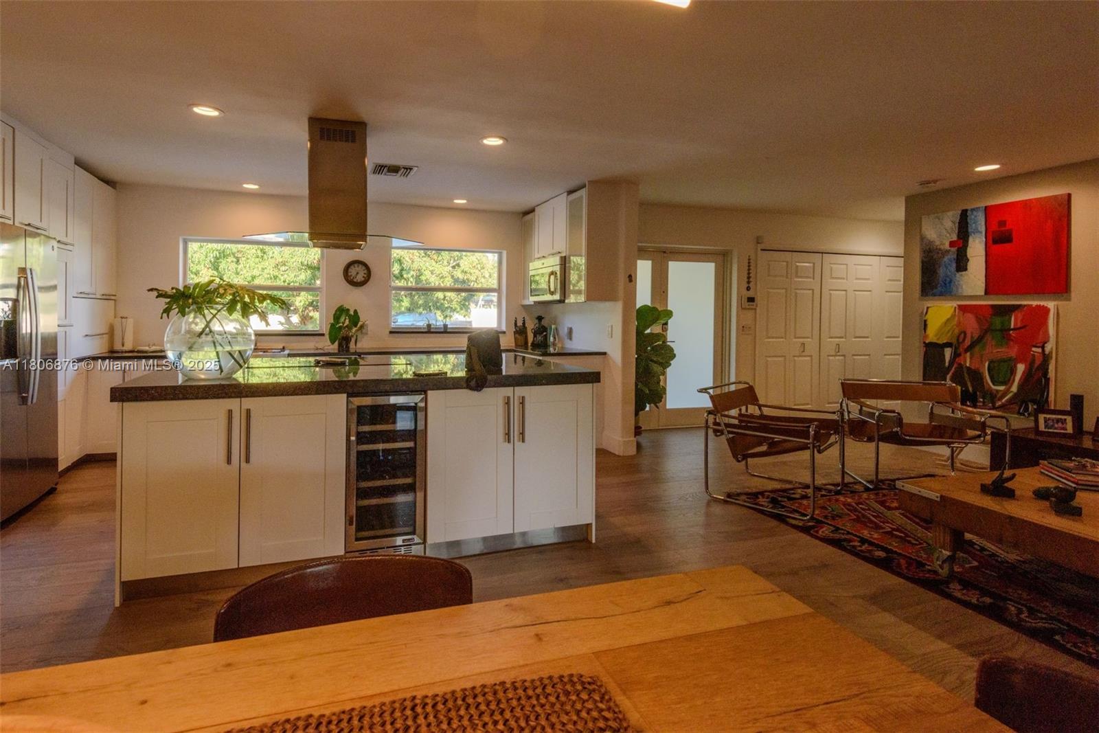 BOCA RATON SQUARE UNIT 8 - Residential Lease