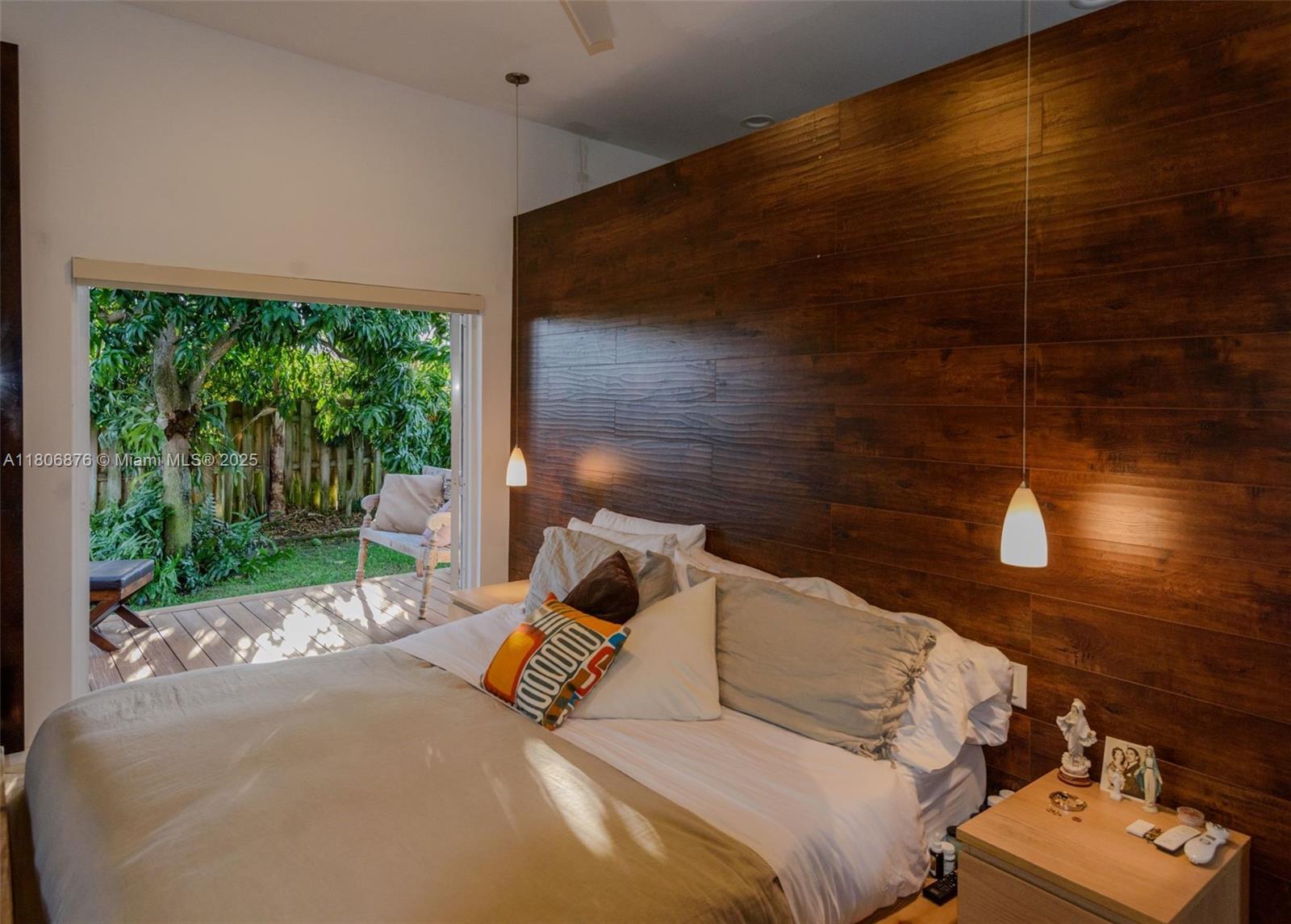 BOCA RATON SQUARE UNIT 8 - Residential Lease
