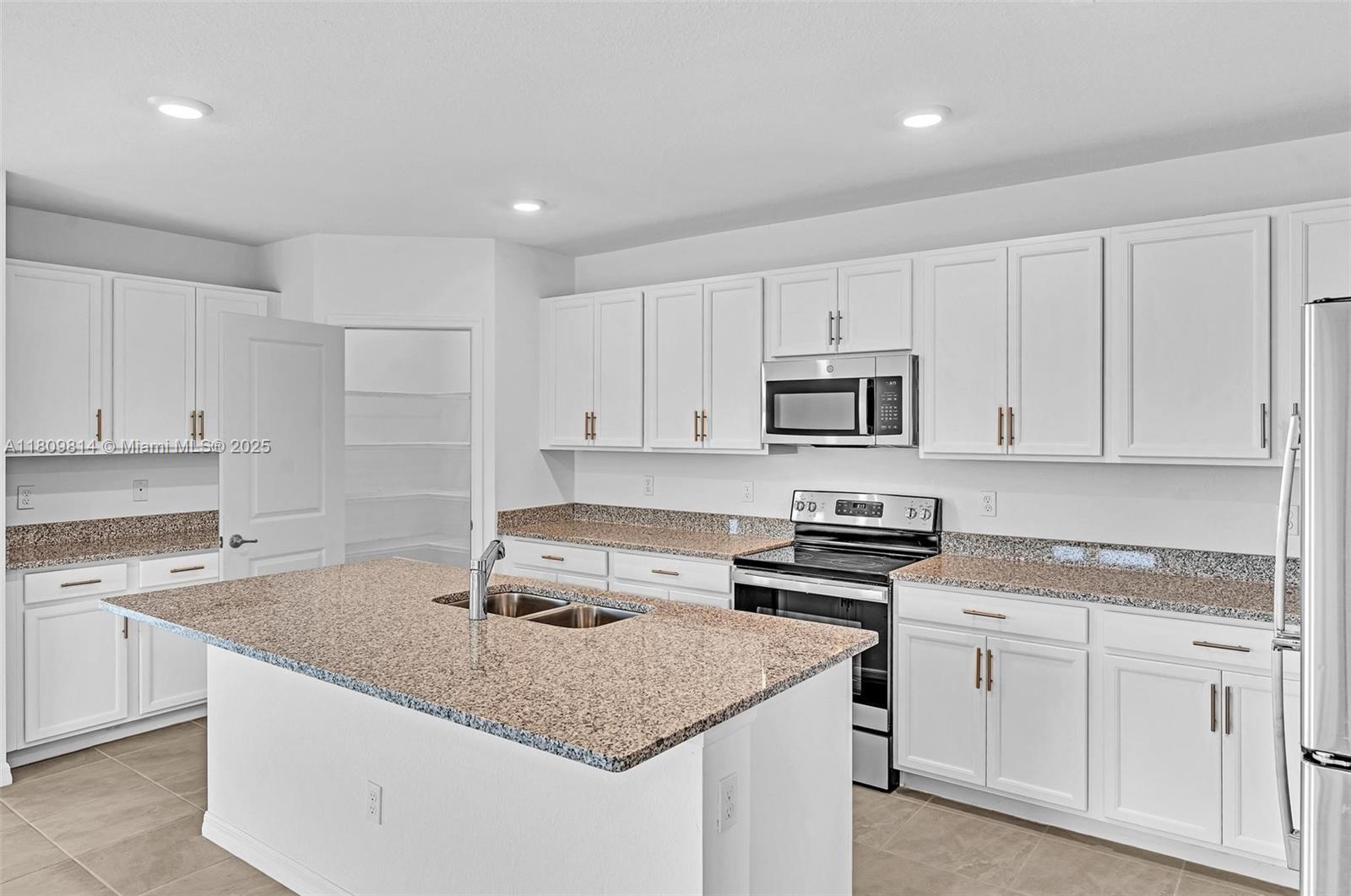 PORT ST LUCIE SECTION 9 - Residential