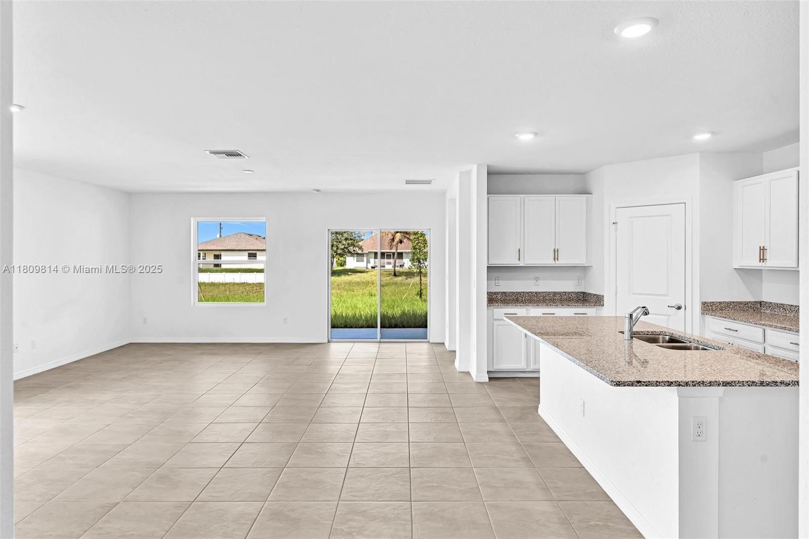 PORT ST LUCIE SECTION 9 - Residential